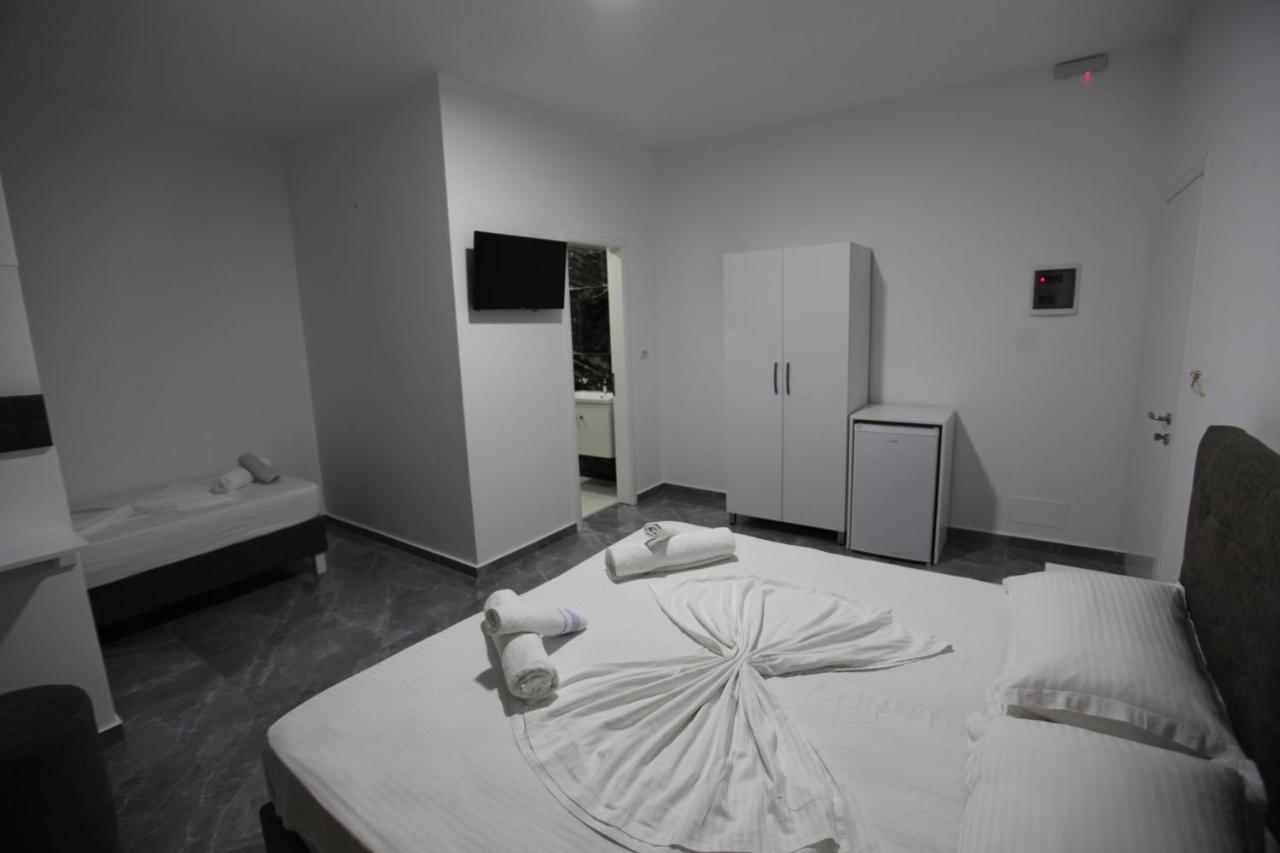 Hotel Seadel Ksamil Eksteriør billede